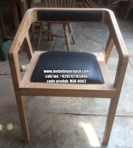 Kursi Cafe Model Terbaru