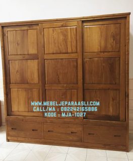 lemari pakaian sliding jati minimalis