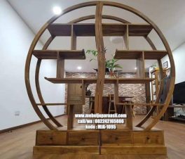 penyekat ruangan kayu minimalis